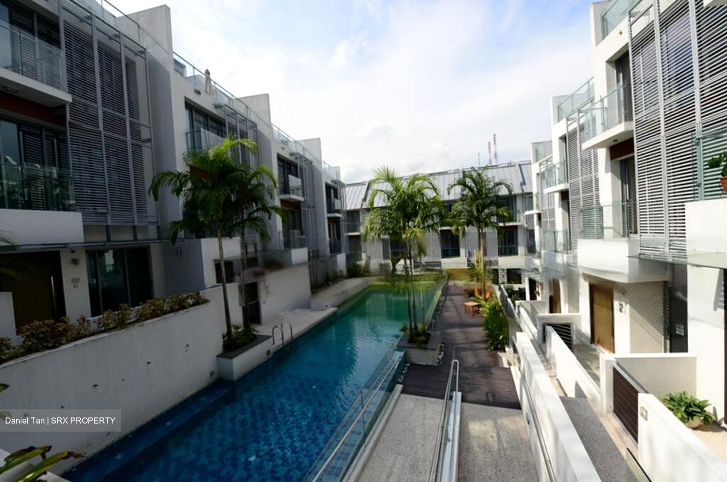 Yuk Tong Avenue (D21), Terrace #463085791